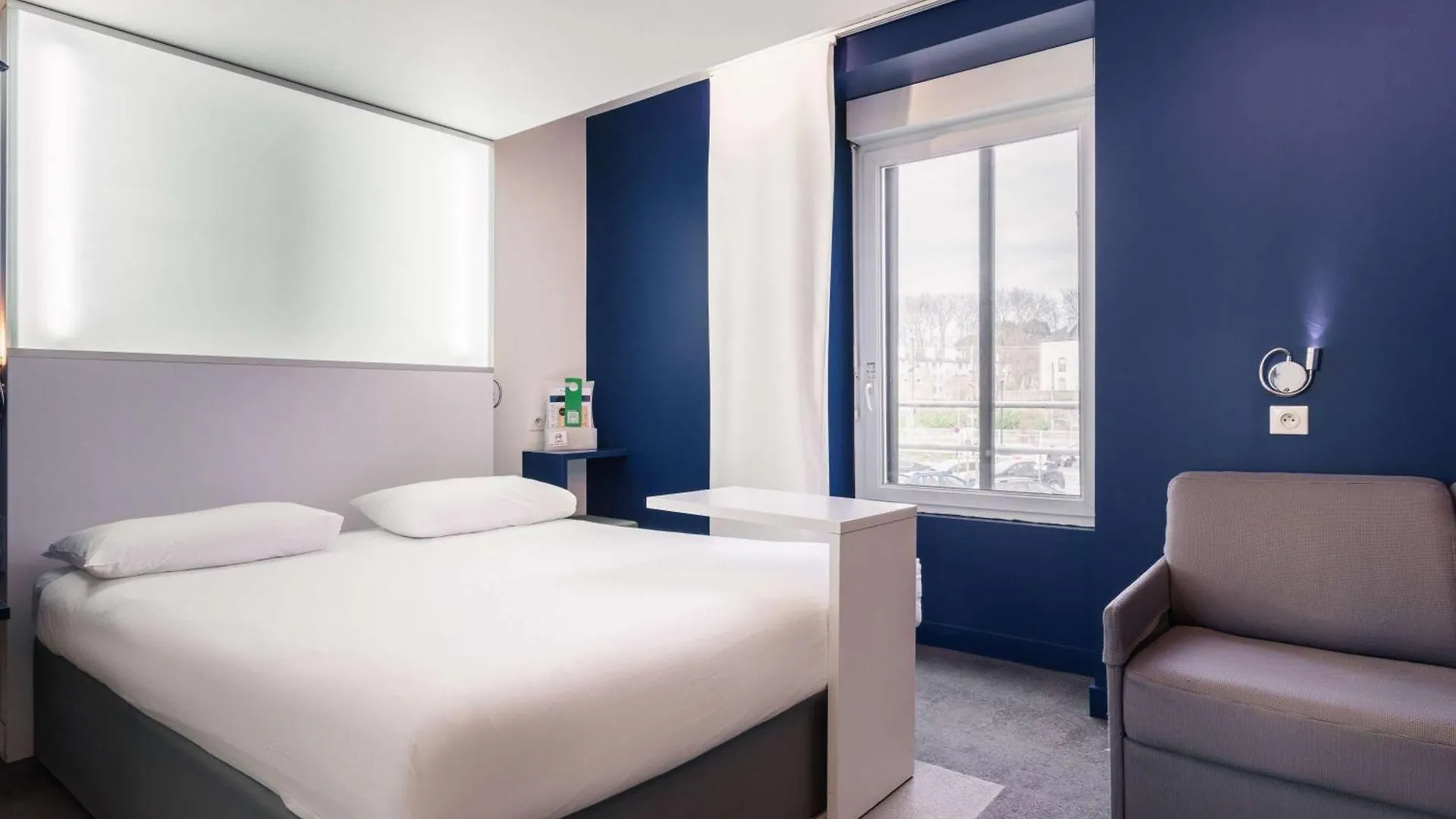 Szálloda Ibis Styles Vannes Gare Centre